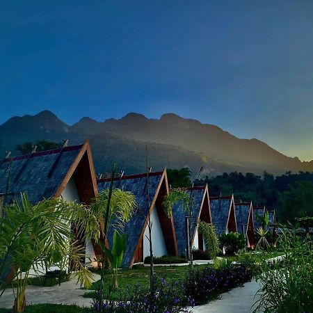Vangvieng Angsavanh Resort Vang Vieng Buitenkant foto