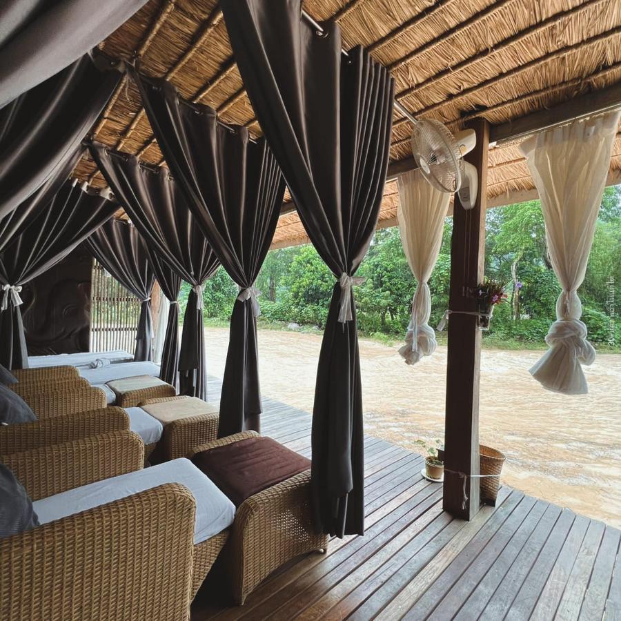 Vangvieng Angsavanh Resort Vang Vieng Buitenkant foto