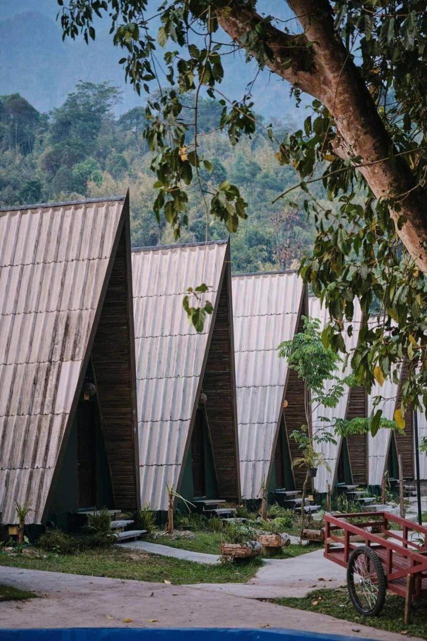 Vangvieng Angsavanh Resort Vang Vieng Buitenkant foto